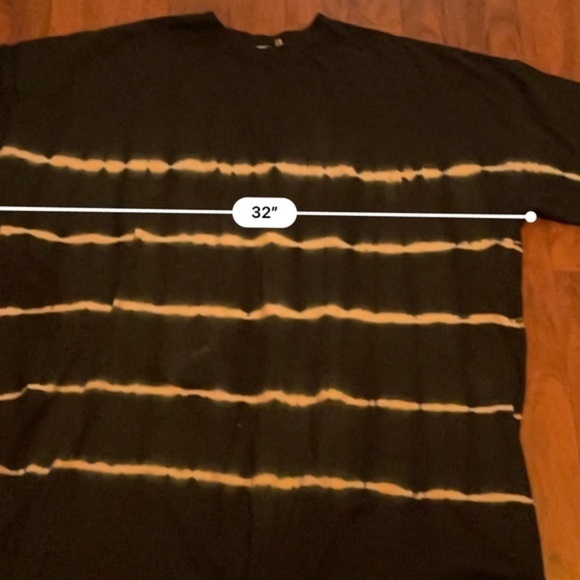 ASOS Design Curve Short Sleeve Plus Size Tee - Picture 5 of 8